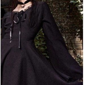 If anyone has these items plz read description. share this and im offering 30.00